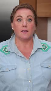 Julia and Lisa revisit olive oils in this new episode of the Taste Test