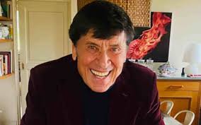 Gianni morandi — zingara 02:57. Gianni Morandi La Gaffe Fa Impazzire Il Web Ecco Cosa E Successo
