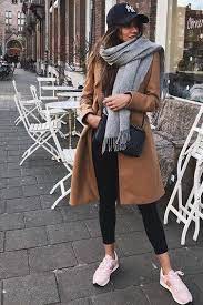 40 Stylish Scarf For Winter Ideas Chic Winter Outfits Classy Winter Outfits Winter Fashion Outfits