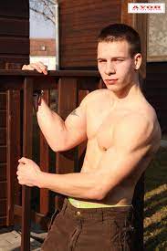 Hang out & connect with other lgbt boys & girls without worrying about prejudices or bullies. Ayor Movies Caravan Boys Download