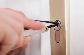 United Locksmith technician working in Springville