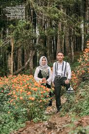 Maybe you would like to learn more about one of these? Prewedding Hijab Casual Outdoor 27 Foto Pre Wedding Di Hutan Pinus Imogiri Jogja Mega Azhar Fotografer Pernikahan Prewedding Wedding Photographer Jogja Yogyakarta Indonesia
