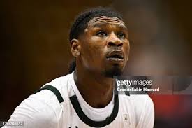 102 Photos & High Res Pictures