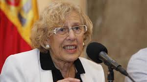 Manuela Carmena no descarta el cese de Celia Mayer por el caso de los  titiriteros