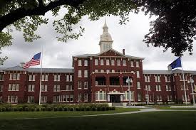 A criminal pleads insanity and is admitted to a mental institution, where he rebels against the oppressive nurse and rallies up the scared patients. Oregon Hunts For Bodies At Ex Asylum Seen In Cuckoo S Nest