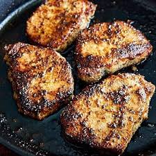 10 Minute Pan Fried Boneless Pork Chops Recipe Yummly Recipe Fried Boneless Pork Chops Boneless Pork Chop Recipes Pork Loin Chops Recipes