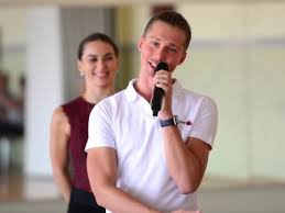 Sie zählt zu den favoritinnen der aktuellen staffel von let's dance. Training Bei Promis Let S Dance Stars Renata Und Valentin Lusin In Furth Furth Nordbayern De