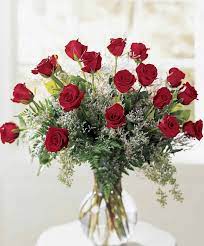 Lovely Roses Valentine Flower Arrangements Valentine S Day Flower Arrangements Valentines Flowers