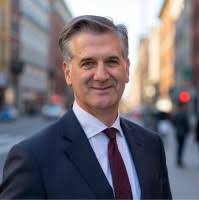 Robert Steele, MD, MBA