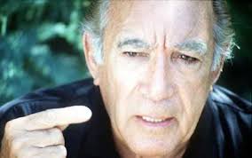 Mexicanos conocidos en Espana/Anthony Queen