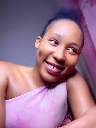 Challenge : Books nikon 3200 warmth filter in camera