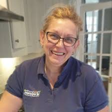 How to clean outdoor cushions in 4 simple steps