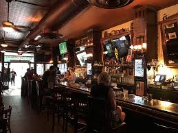 Sample the renowned menus at josé andrés' jaleo, art smith's homecomin' florida kitchen and masaharu. The Essential Bar Hopping Guide To Downtown Orlando Eater Miami
