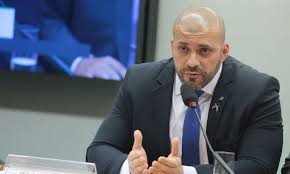Alexandre de moraes (born 13 december 1968 in são paulo) is a brazilian jurist, currently a justice of the supreme federal court. Alexandre De Moraes Determina Prisao Domiciliar Para Daniel Silveira Agencia Brasil