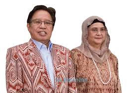 Chief minister datuk patinggi abang johari tun openg returns to kuching after meeting with interim prime minister tun dr mahathir mohamad in putrajaya pagesotherbrandwebsitenews & media websiteborneo post onlinevideoschief minister datuk amar abang johari tun openg during his. Cm Lauds Dayak Community For Complying With Cmco Directives During Gawai Dayak Festive Season