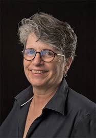 2019 DIR Salutes Superstars behind the Counter