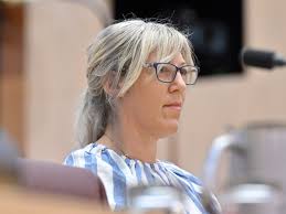 Australia's mutual obligation system is broken. Can apologies and reviews  save it from suspension?