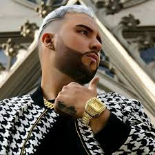 𝗟𝗔𝗥𝗥𝗬 𝗠𝗔𝗫 "Eʟ Gᴇɴɪᴏ"