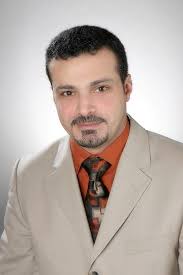 جدّه هو السيد حسن الحسيني الذي كان يعرف في الأحساء ب معشي الطرفا(2)، ويعرف أيضاً ب. Ù…Ø­Ù…Ø¯ Ø¥Ø¨Ø±Ø§Ù‡ÙŠÙ… Ø¥Ø¹Ù„Ø§Ù…ÙŠ ÙˆÙŠÙƒÙŠØ¨ÙŠØ¯ÙŠØ§