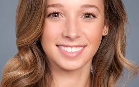 Shelly Shea's Instagram, Twitter & Facebook