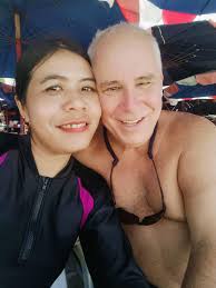 Jeff Mello (@jeffthebeeguy) • Instagram photos and videos