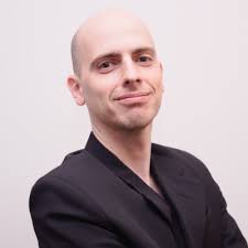 Hoje encerro um dos capítulos mais marcantes da minha vida: meu último dia  na Salesforce.