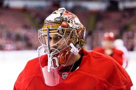 The detroit red wings are finally going to give jimmy howard a break between the pipes and give goaltending prospect petr mrazek his first nhl start when they visit the st. Petr Mrazek On Twitter Thank You Artofdav For This Awesome Christmas Mask Can T Wait For What S Coming Next Christmas Lgrw Robocop Https T Co W7ct5khxgc