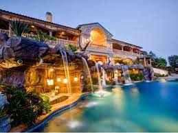 Epingle Par Nicole Andrea Sur Dream Living Maison De Maitre Manoirs De Luxe Piscines De Luxe