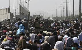 The explosion has occurred at the abbey gate entrance where british troops have been stationed in recent days. M7re T3tnqpmpm