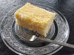 Buttermilchkuchen Mit Kokos Uber 149 Bewertungen Und Fur Mega Befunden Mit Portionsr In 2020 Buttermilchkuchen Mit Kokos Buttermilchkuchen Buttermilch Kokos Kuchen