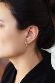 Murmur Spikes with Black Diamonds