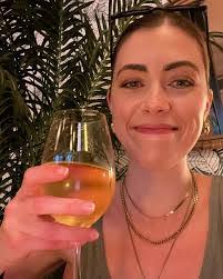 Tess Higgins's Instagram, Twitter & Facebook