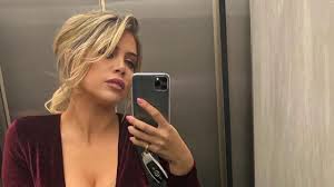Последние твиты от maxi lopez (@maxilopez_11). Maxi Lopez Slams Ex Wanda Icardi For Taking Their Kids To Coronavirus Hot Spot Italy