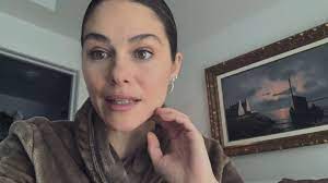 Nos coeurs remplis d'uréthane (2019). Maripier Morin Confirme Sa Relation Avec Jean Philippe Perras Huffpost Quebec Divertissement