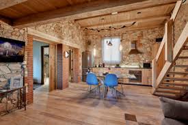 En esta ocasion te quiero compartir las mejores imagenes de diseños y decoracion de cocinas rusticas con toques tradicionales, espero que te gusten mucho. Encuentra Ideas Para Decorar Casas De Estilo Rustico Diciembre 2020 Houzz Es