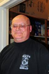 Philip Schrader's Instagram, Twitter & Facebook