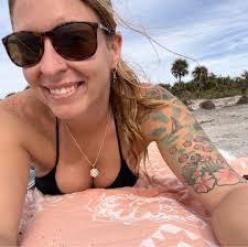 Vickie Pless's Instagram, Twitter & Facebook