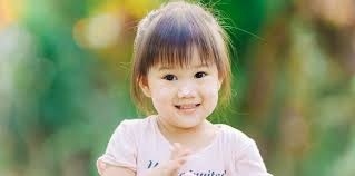 Perkembangan anak 2 tahun umumnya mengalami pertambahan berat badan sebanyak dua kg dan juga tinggi antara 10 hingga 12 cm. Perkembangan Anak 2 Tahun Panduan Lengkap Milestone 24 Bulan