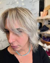 Buongiorno e buona giornata da: MARIO LEONE😎😘. ➡️ DAI UNA NUOVA LUCE AI  TUOI CAPELLI CON LA GIUSTA DEGRADAZIONE!! Inoltre la nostra tecnica  Hairtouch,Balayage Personalizzata ,permette un nuovo aspetto ai nostri  capelli,