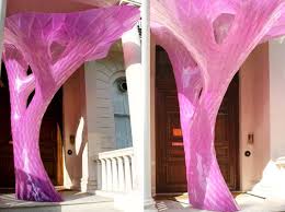 Dazzling Solar Powered Or2 Tree Structure Pops Up In London Used Solar Panels Chandelier Design Eco Architecture