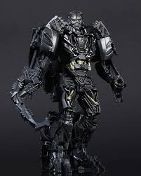 Lockdown is a cybertronian bounty hunter and major antagonist from the transforners franchise. 11 Lockdown Deluxe Class Transformers Studio Series Hasbro