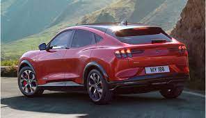 It started life as an electrified and lifted focus. Ford Mustang Mach E Ecomento De