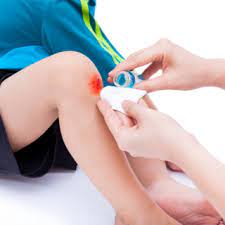 طريقة تنظيف الجروح بالصور ويب طب