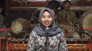 Lagu dolanan, lagu dolanan anak, tembang jawa. Lagu Dolanan Wajibe Dadi Murid Sukesi Rahayu Youtube