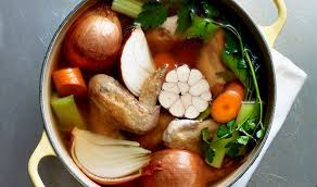 Come si prepara il brodo di pollo. Come Fare Il Brodo Di Pollo Tutti I Segreti Aia Food