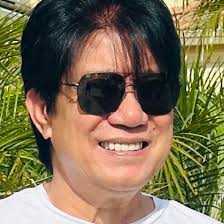 Freshly made another batch to share with my friends 😛Let's EAT! Recipe  reference @ https://youtu.be/QzGsQNl_mO0