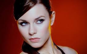 Alison Carroll: biyografi, sinema, lavi pèsonèl