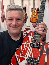 Is Eddie Van Halen's Frankenstein guitar scalloped?