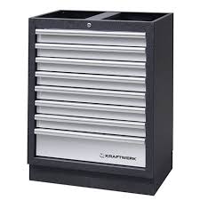 En coloris blanc ou noir, ils sont tendances et robustes. Meuble Bas 8 Tiroirs Mobilio Kraftwerk