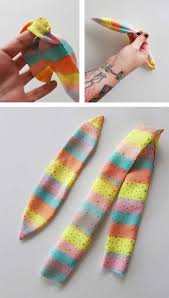 Adding a bow to the scrunchie. How To Sew A Hair Scrunchie With Tie Sewing Diy Now Thats Peachy